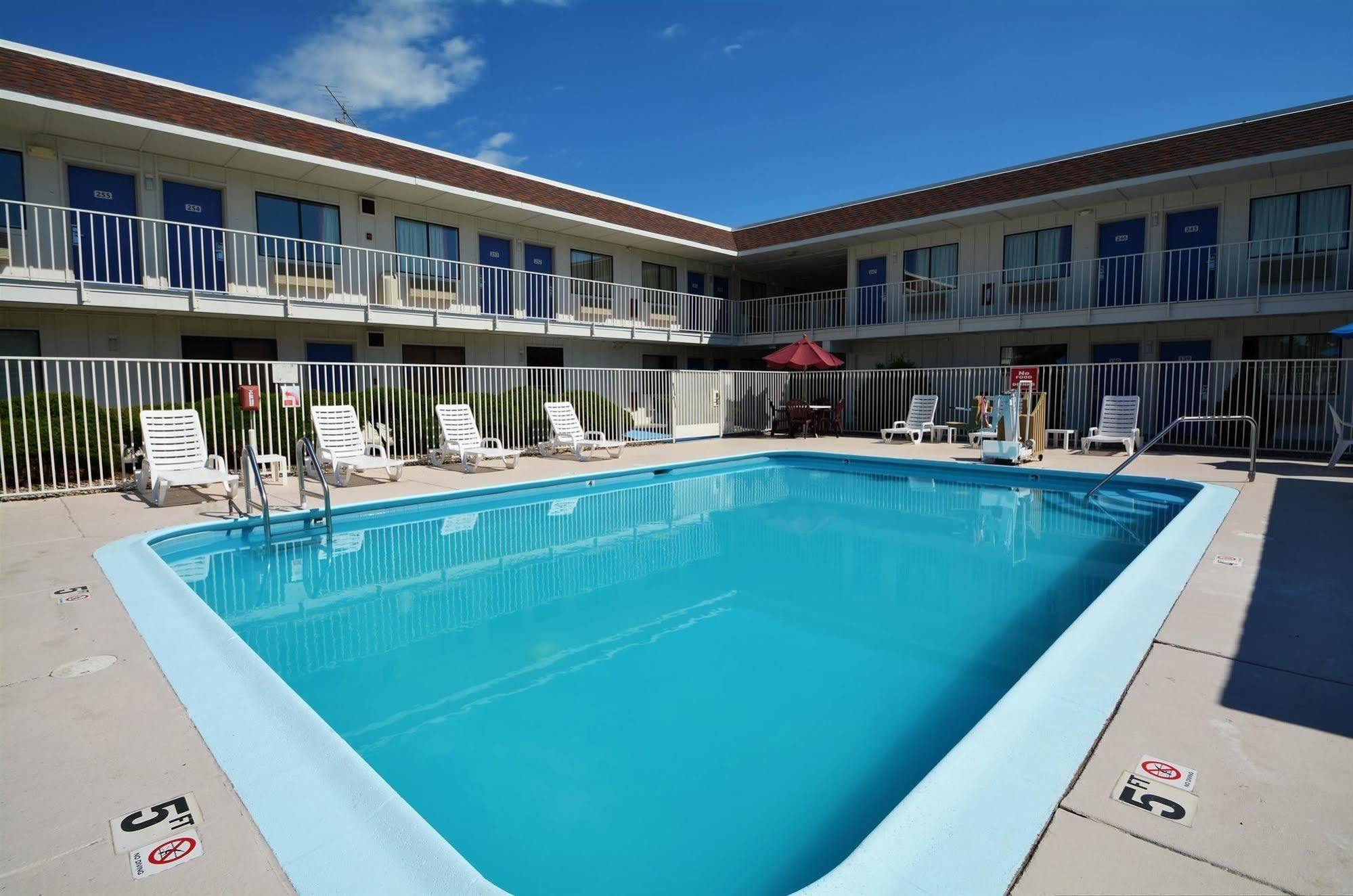 Motel 6-Windsor Locks, Ct - Hartford Exterior foto