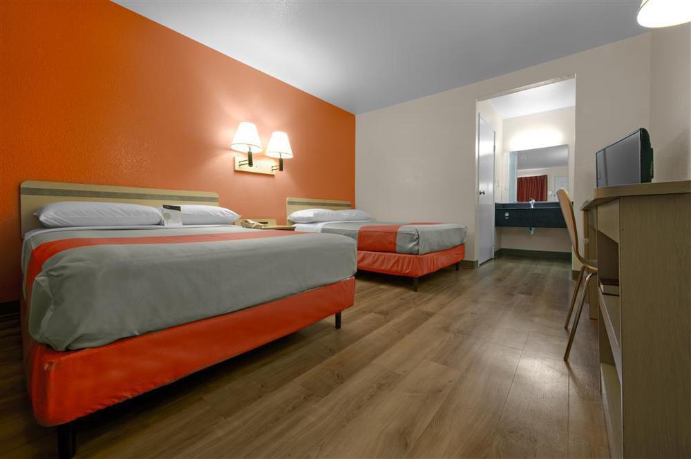 Motel 6-Windsor Locks, Ct - Hartford Quarto foto