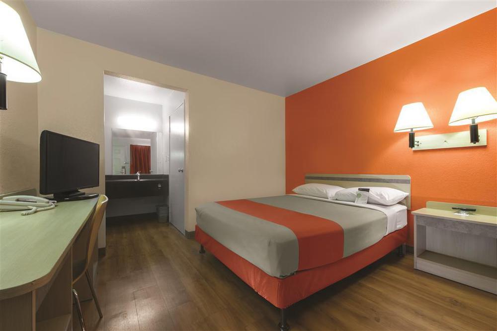Motel 6-Windsor Locks, Ct - Hartford Quarto foto